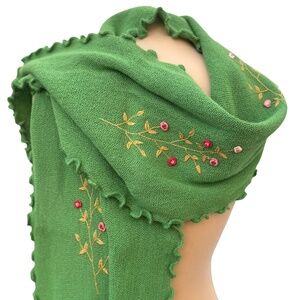 Peruvian wool green floral shawl